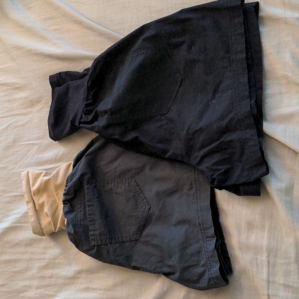 Motherhood Maternity Shorts Large